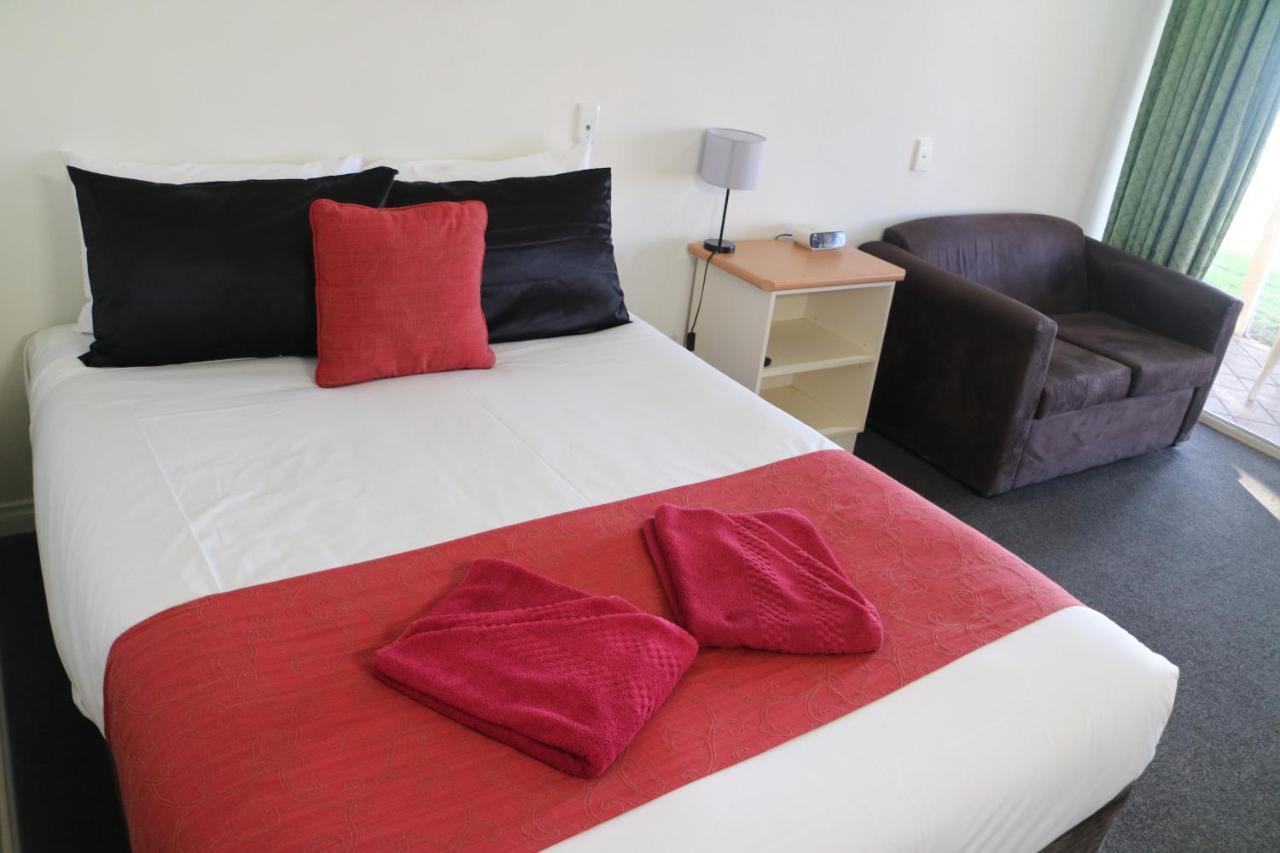 Barmera Lake Resort Motel Екстер'єр фото