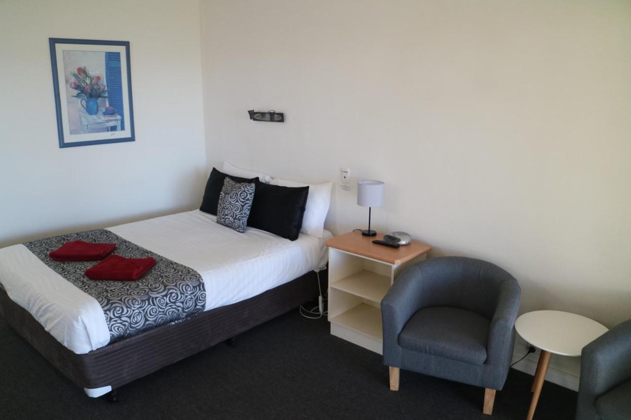 Barmera Lake Resort Motel Екстер'єр фото