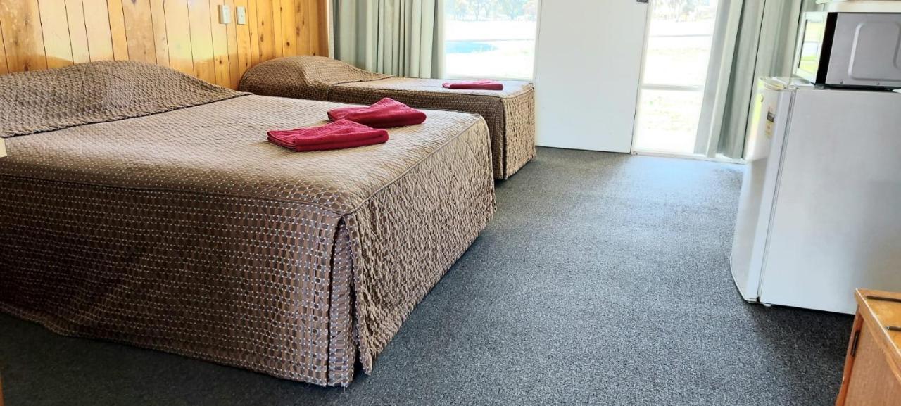 Barmera Lake Resort Motel Екстер'єр фото
