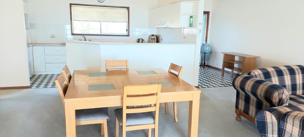 Barmera Lake Resort Motel Екстер'єр фото
